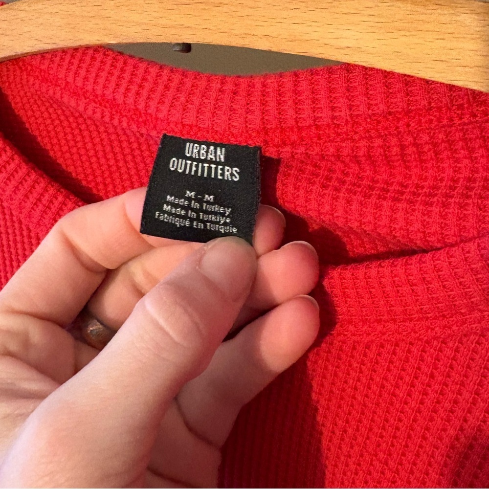 Urban Outfitters Vibrant Red Knit Top - Picture 2 of 3